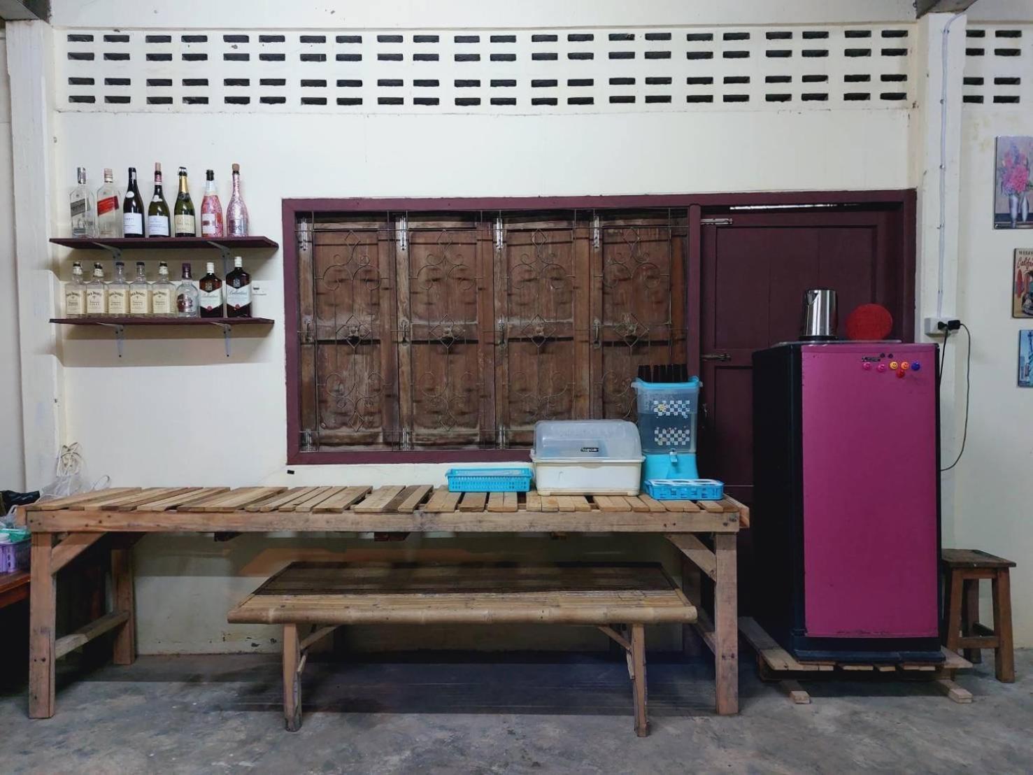 Hostelbed And Retreat Phitsanulok Exterior foto